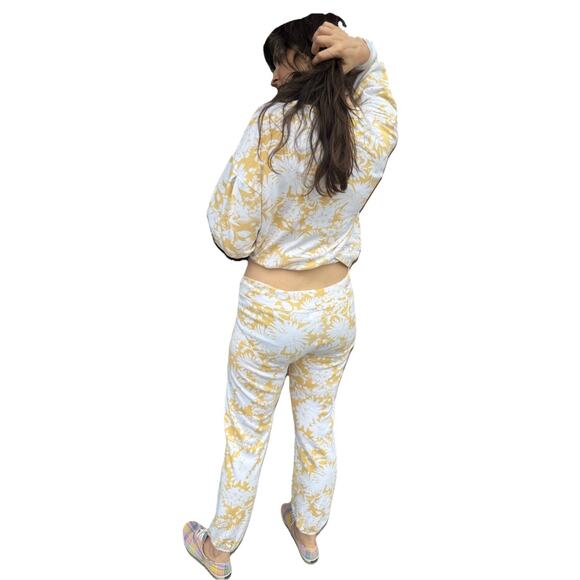 Sundry Yellow Floral Lounge Set – Size XS– Soft French Terry Pullover Joggers - Picture 8 of 12